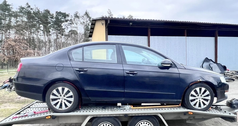 Volkswagen Passat cena 5500 przebieg: 341063, rok produkcji 2009 z Kołobrzeg małe 67